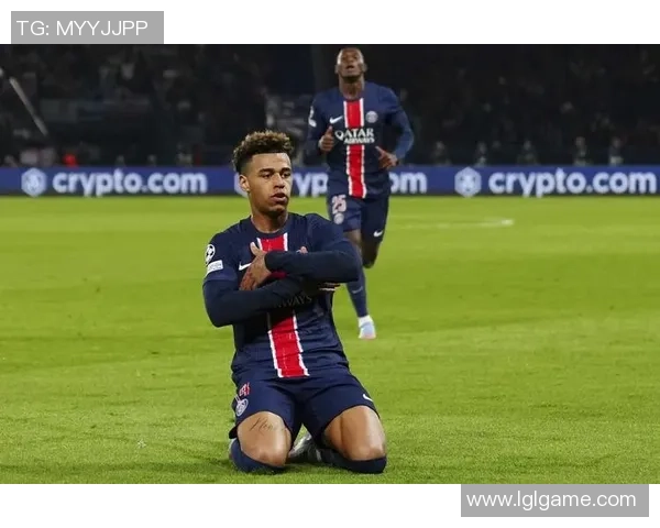 穿上足球3号球衣的传奇球星们：从贝克汉姆到内马尔的精彩历程